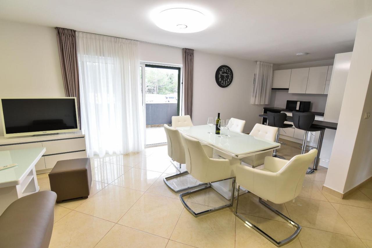 Apartments Sana Вир Экстерьер фото